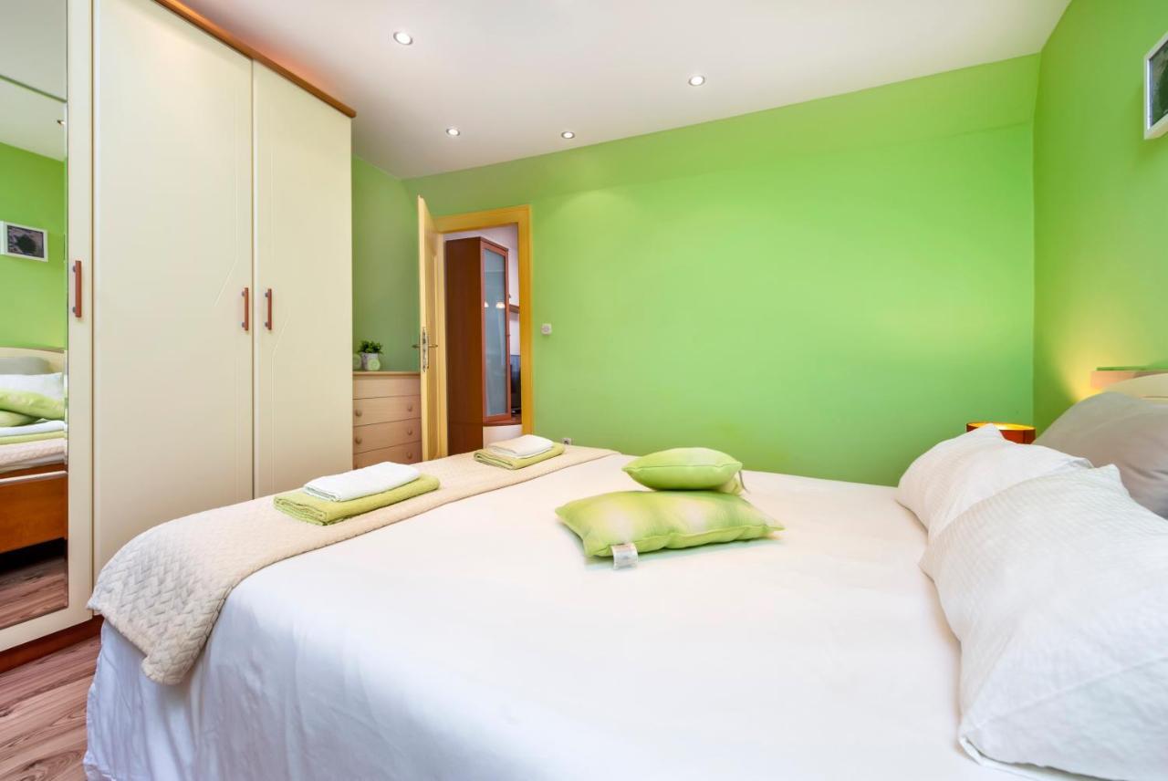 Ap Downtown Apartment Rovinj Exterior foto